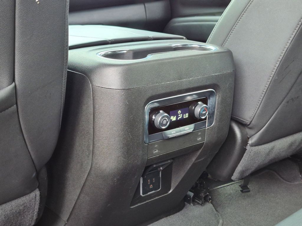 Thumbnail: 2025 Chevrolet Tahoe - 22