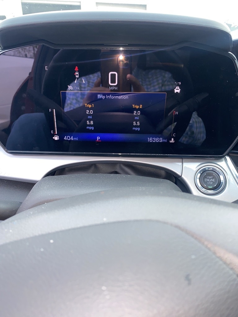 2025 Chevrolet Trax LT's photo