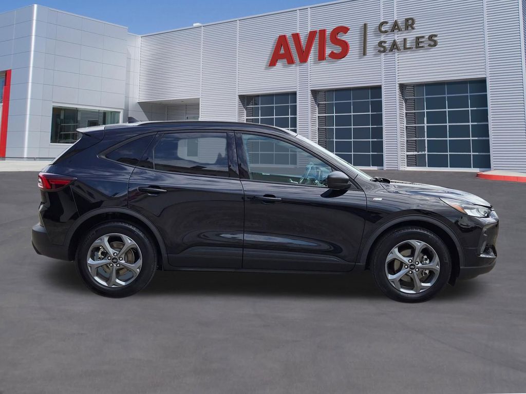 Thumbnail: 2025 Ford Escape - 5