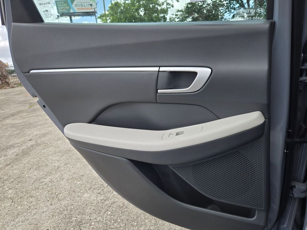 Thumbnail: 2025 Hyundai Sonata - 25