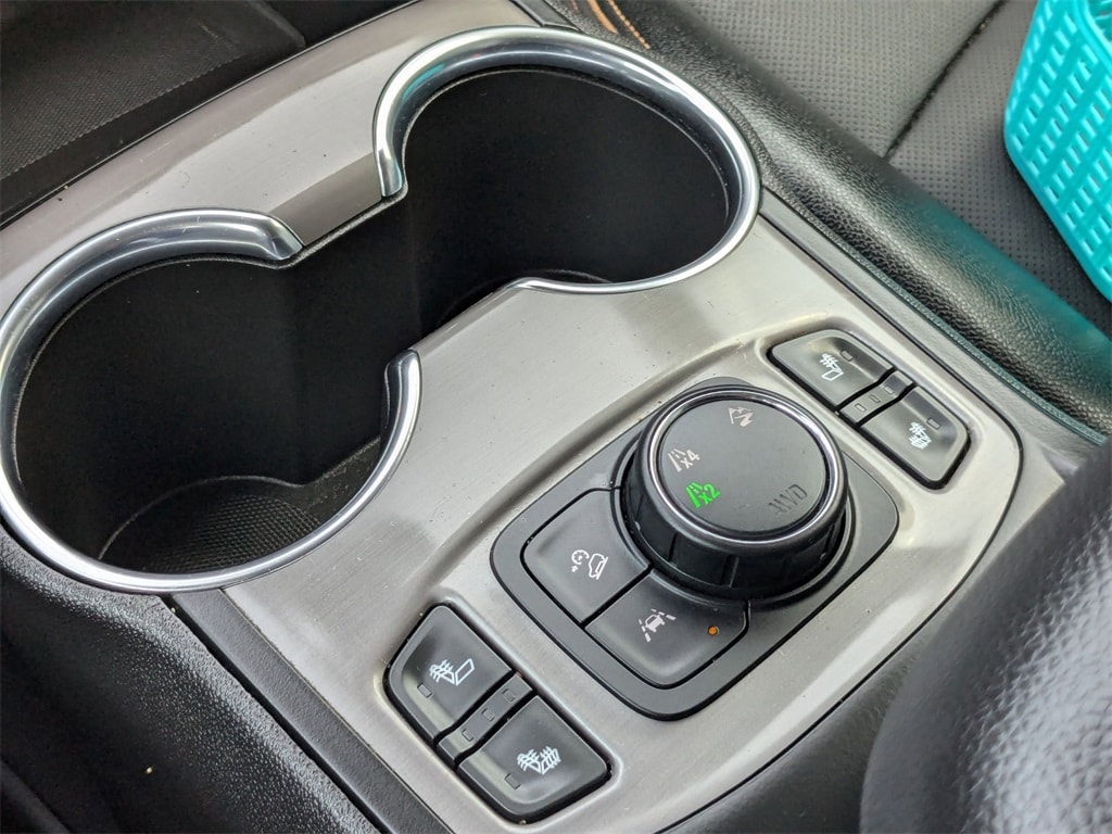 Thumbnail: 2023 GMC Terrain - 18