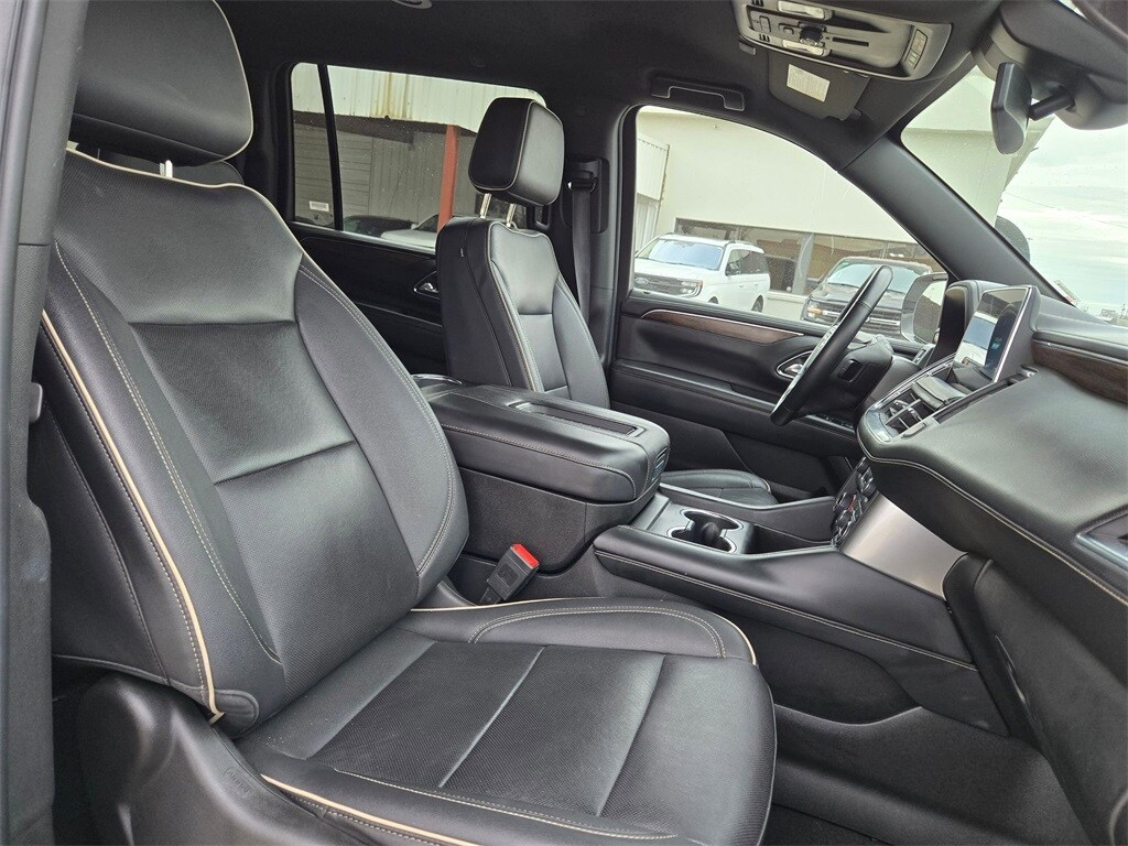 Thumbnail: 2023 Chevrolet Suburban - 30