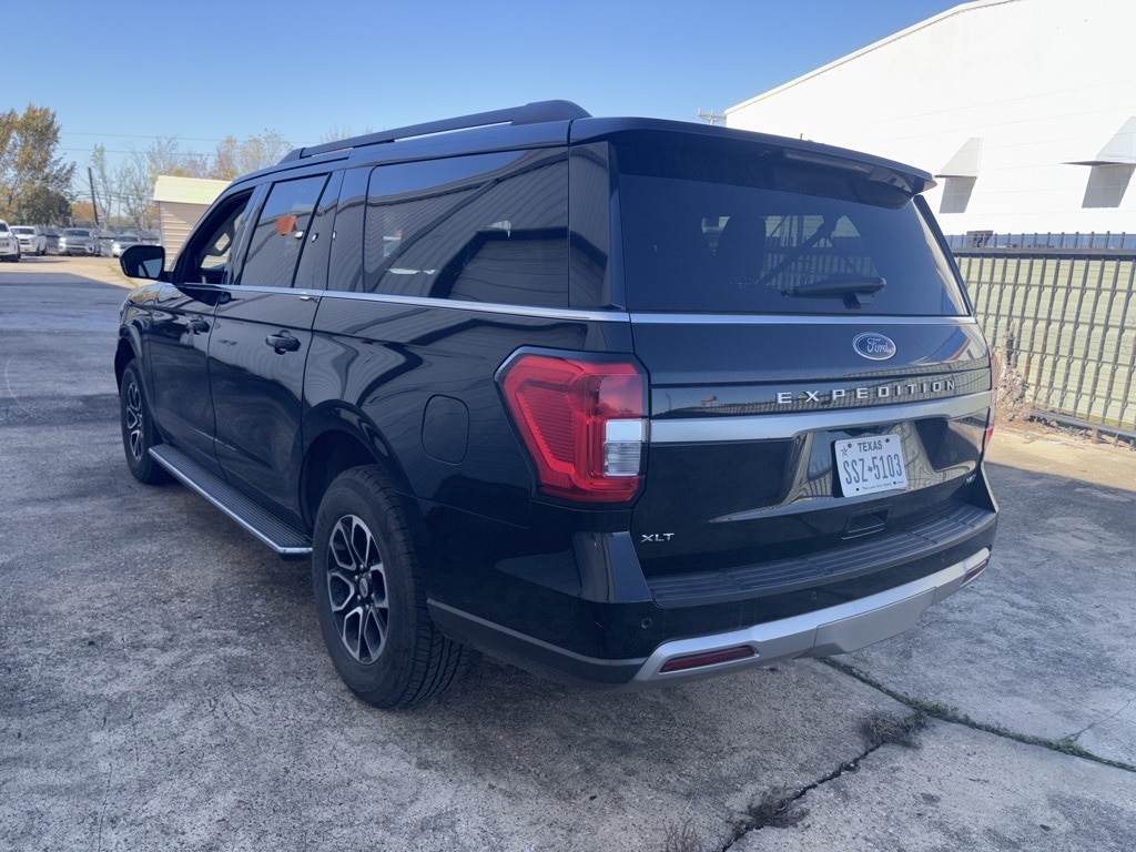 Thumbnail: 2023 Ford Expedition MAX - 4