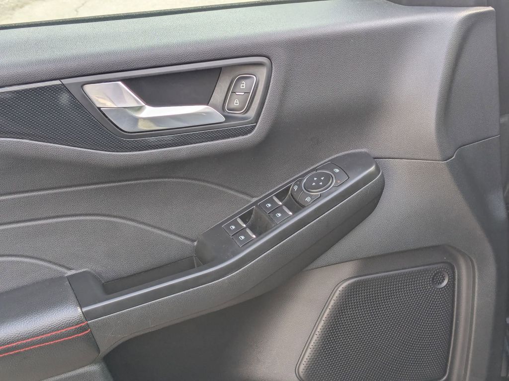 Thumbnail: 2025 Ford Escape - 10