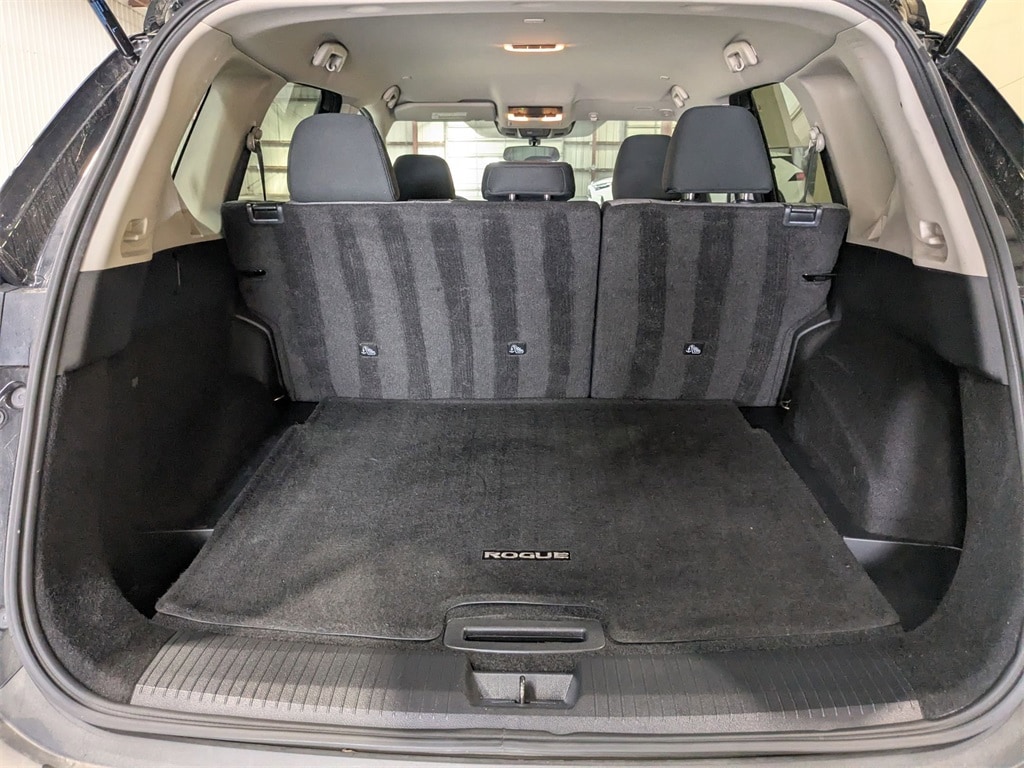 Thumbnail: 2023 Nissan Rogue - 29