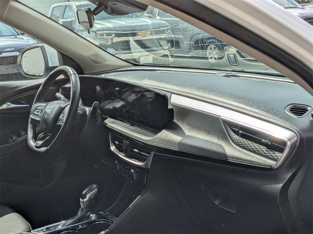 2024 Buick Encore GX Sport Touring 23