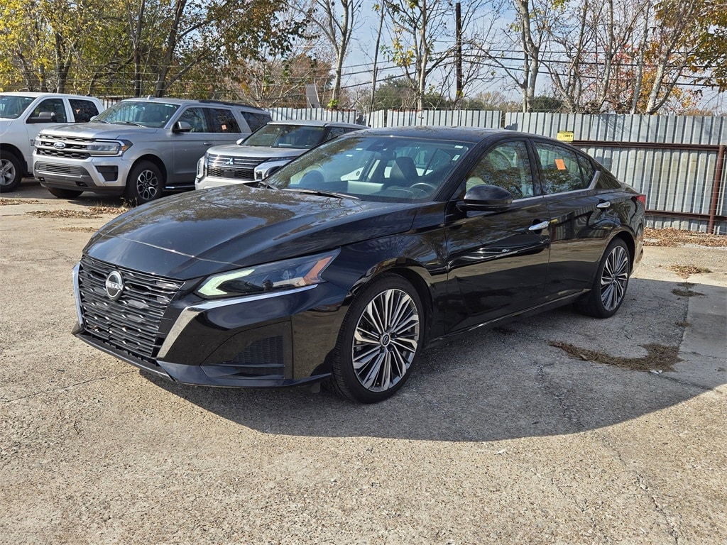 2023 Nissan Altima SL