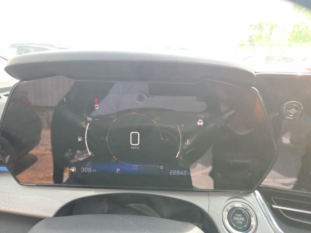 Thumbnail: 2025 Chevrolet Trax - 2