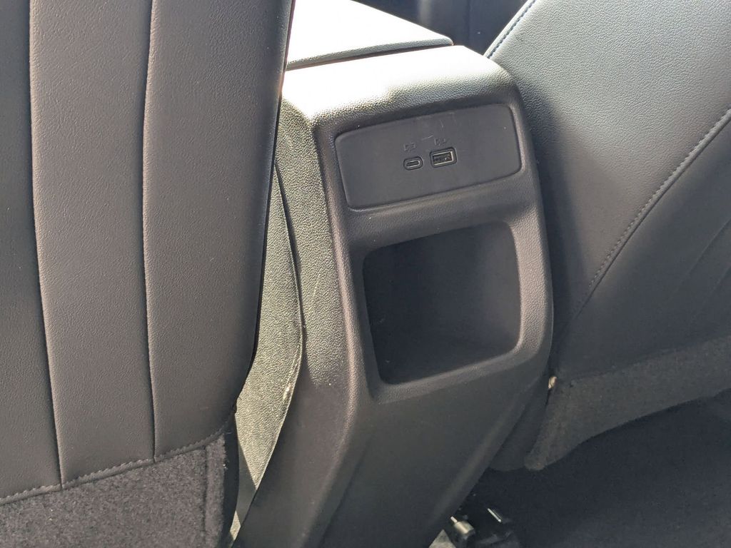 Thumbnail: 2025 Chevrolet Trax - 27