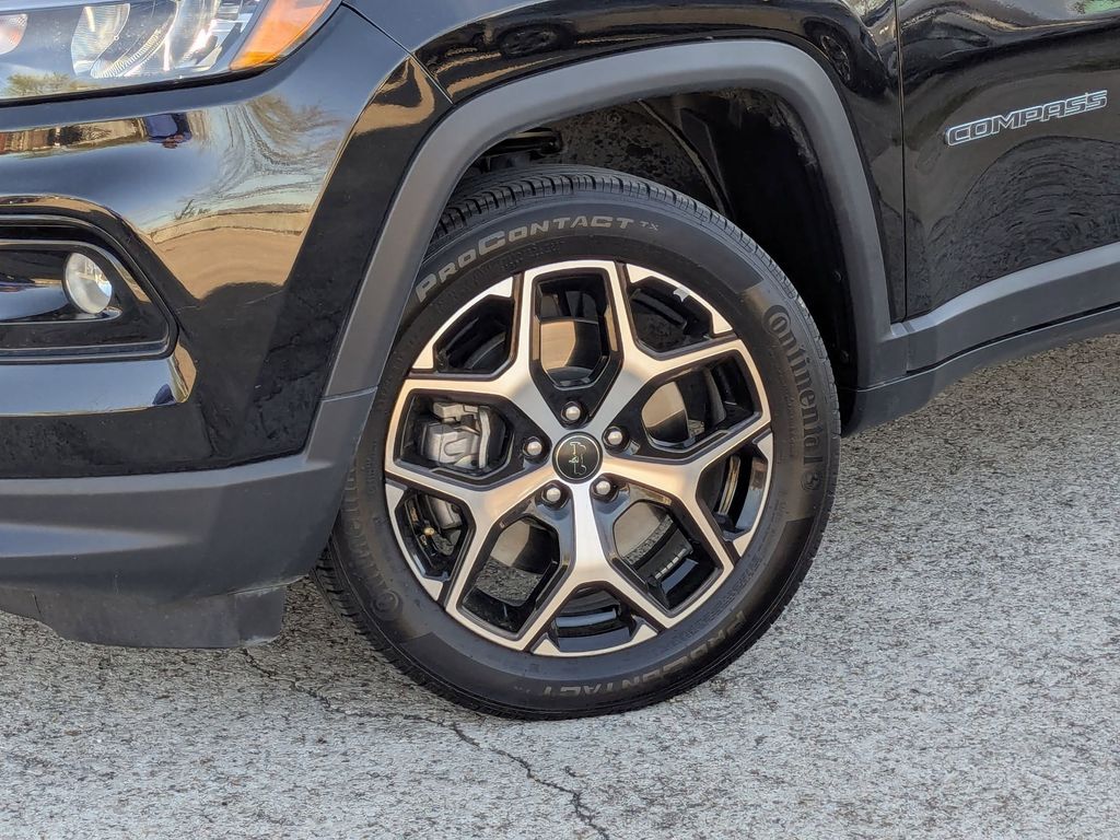 Thumbnail: 2025 Jeep Compass - 28