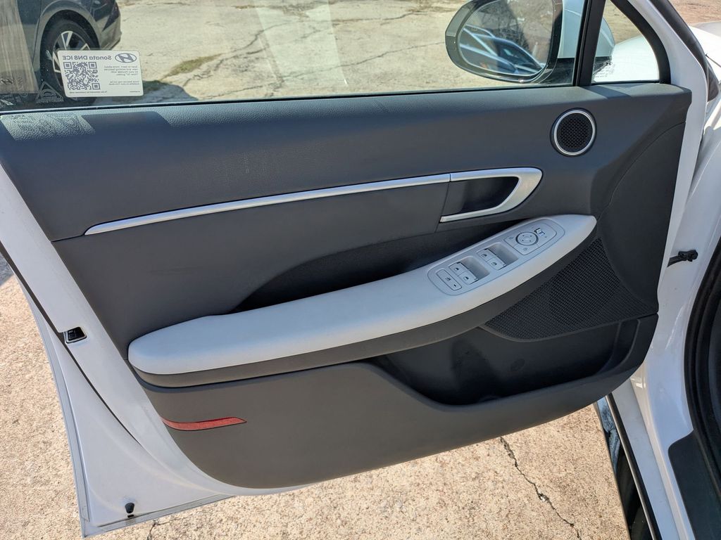 Thumbnail: 2025 Hyundai Sonata - 11