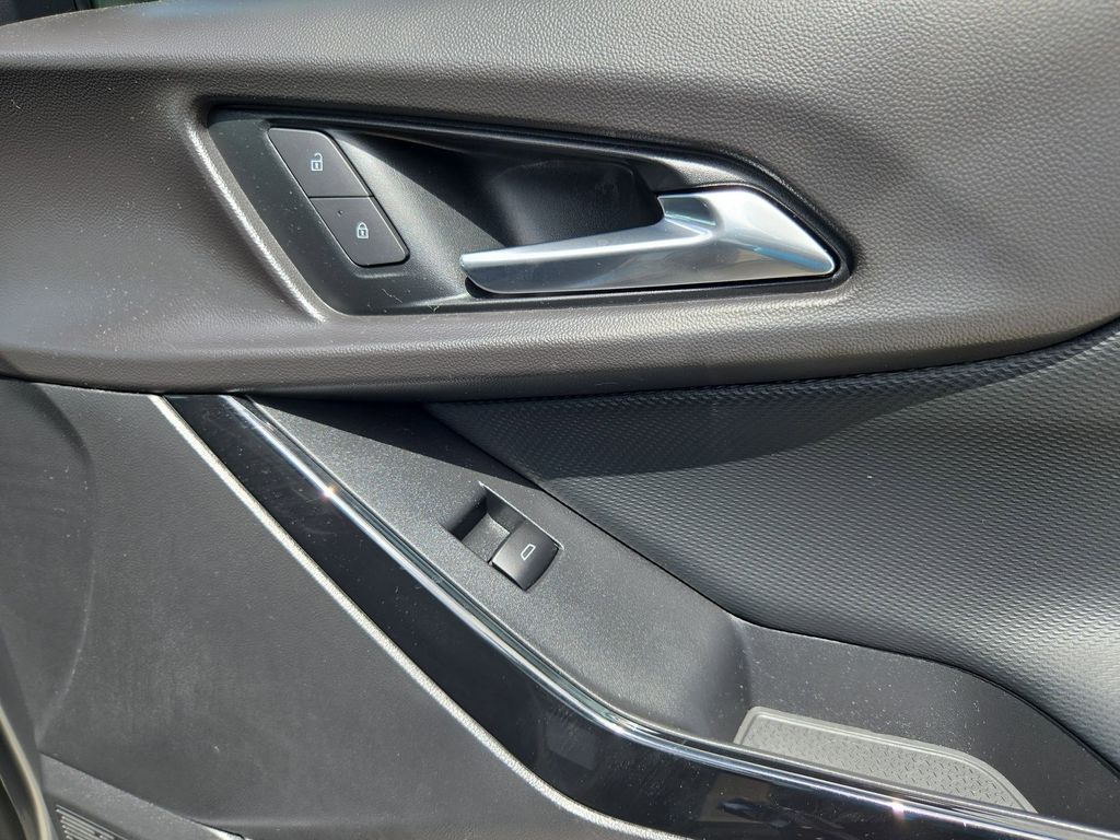 Thumbnail: 2025 Chevrolet Equinox - 34