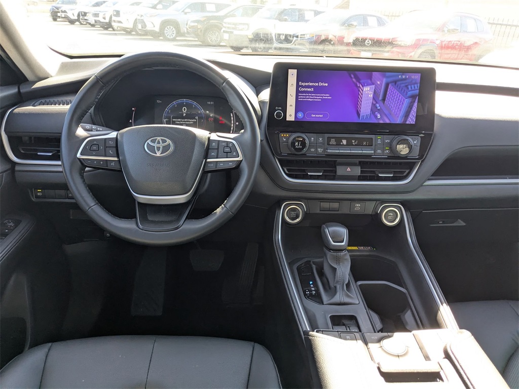 Thumbnail: 2025 Toyota Grand Highlander - 26