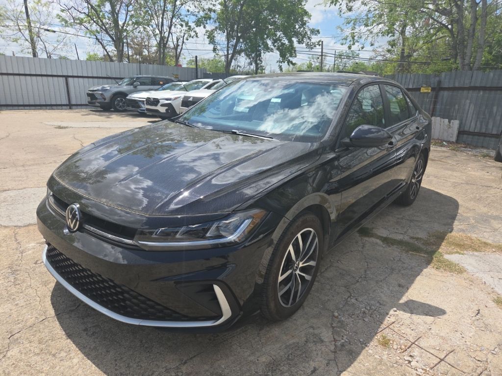 Thumbnail: 2025 Volkswagen Jetta - 1