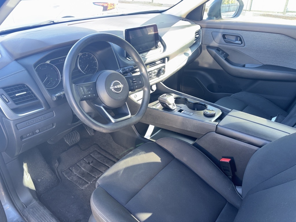 Thumbnail: 2023 Nissan Rogue - 8