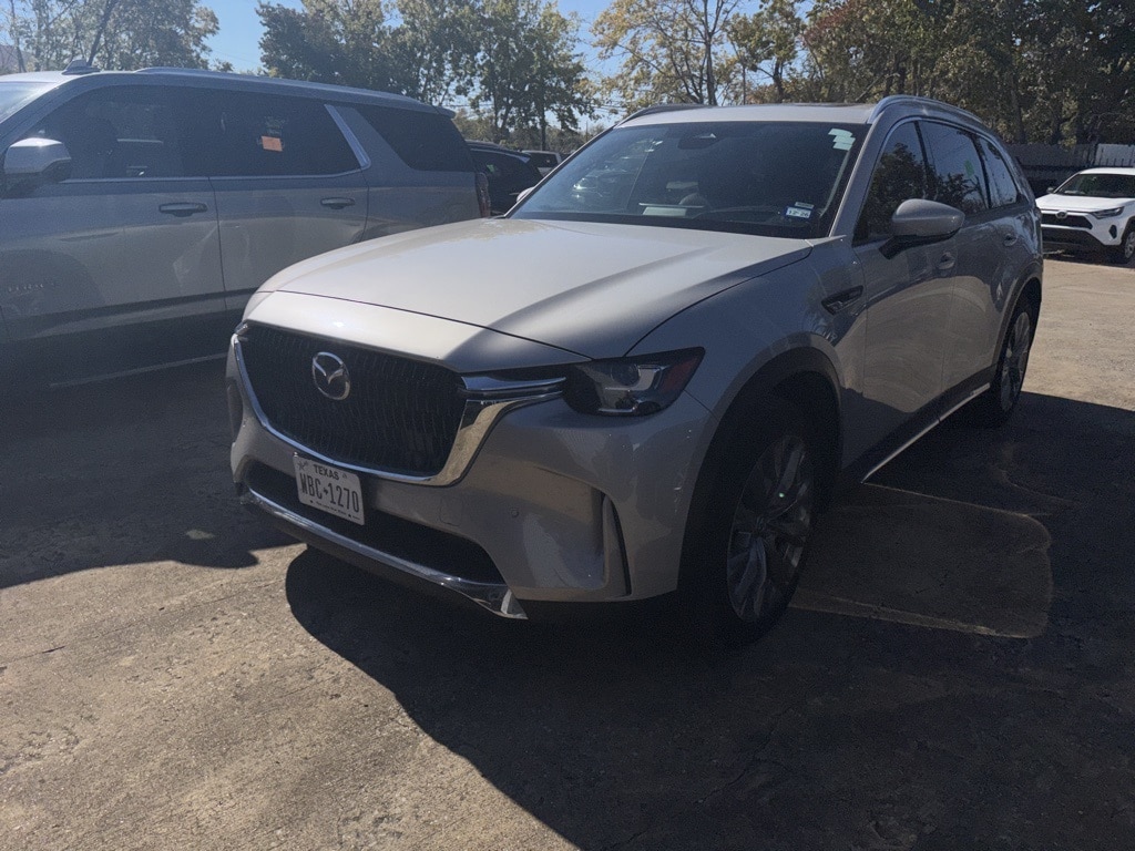 2025 Mazda CX-90 Premium Plus Package's photo