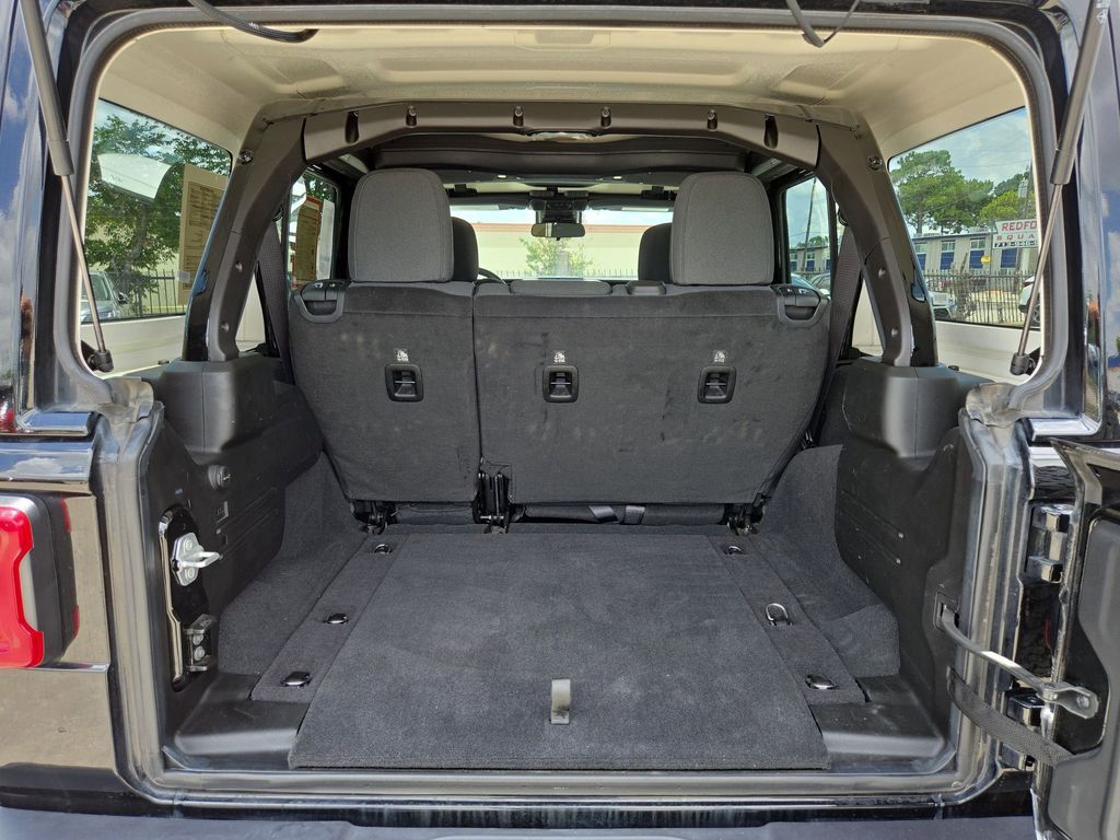 Thumbnail: 2025 Jeep Wrangler - 28