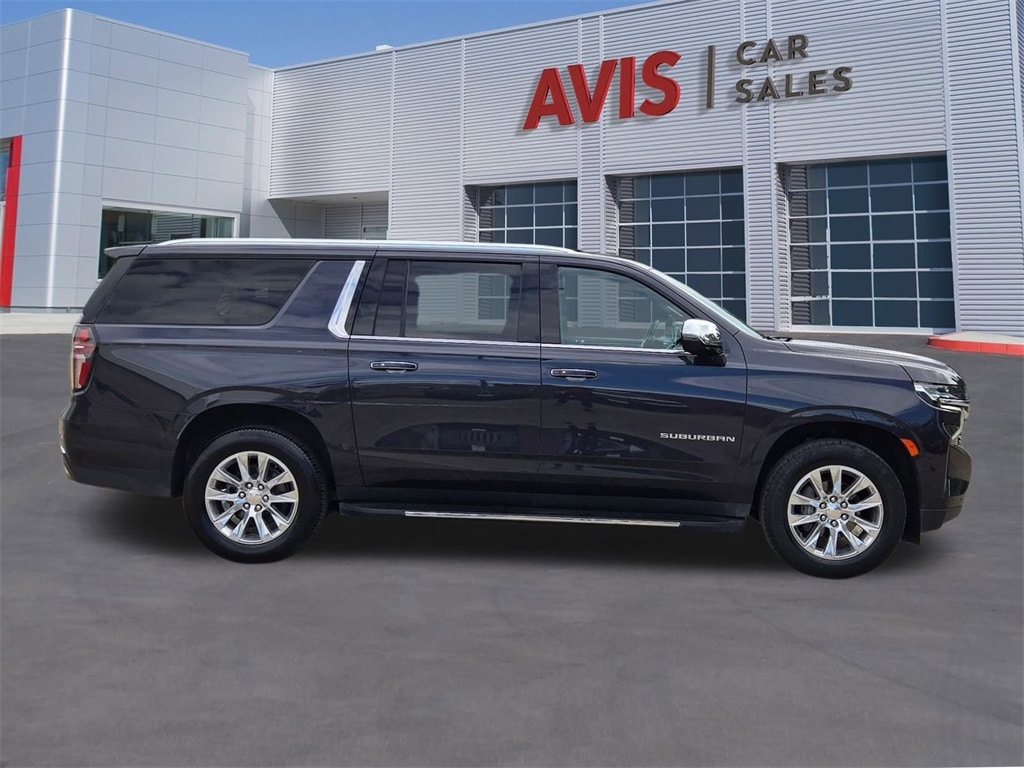 Thumbnail: 2023 Chevrolet Suburban - 4