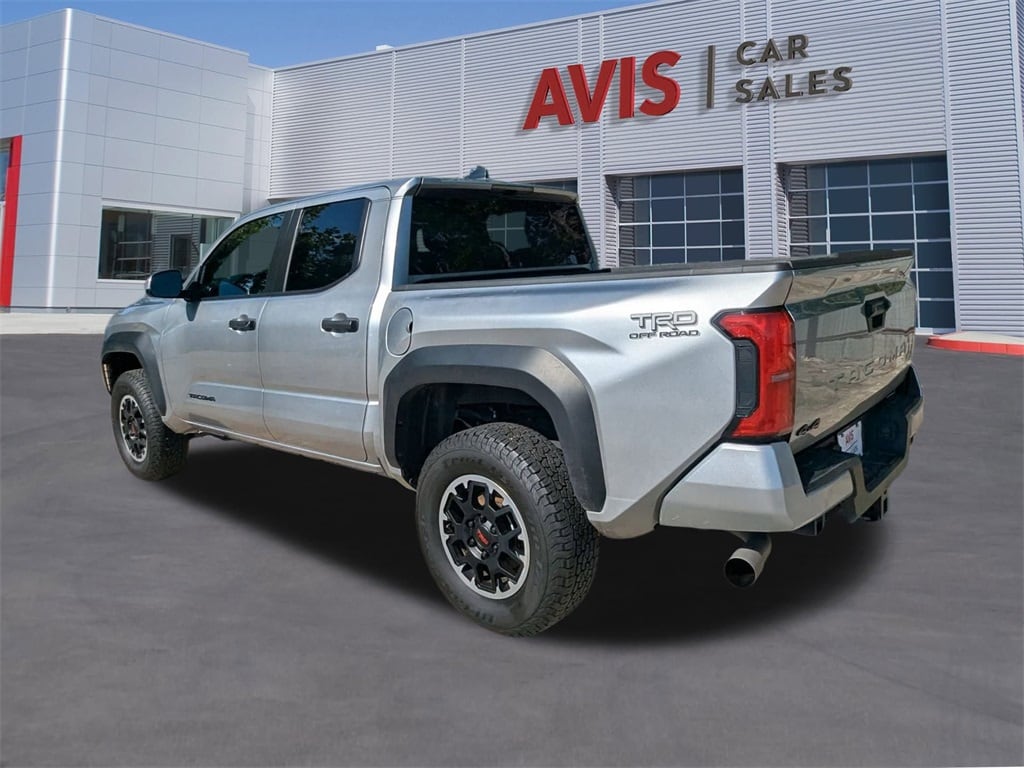 Thumbnail: 2024 Toyota Tacoma - 9