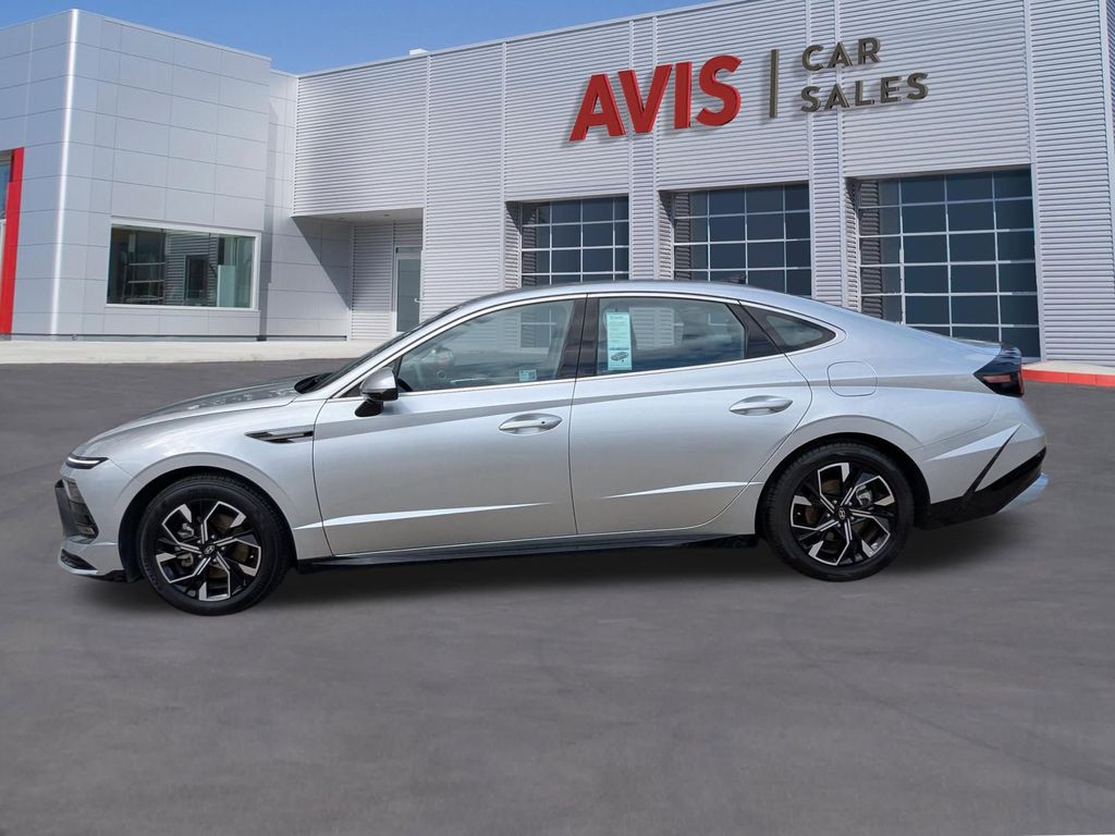 Thumbnail: 2025 Hyundai Sonata - 10