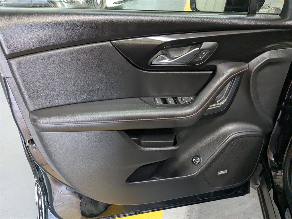 Thumbnail: 2025 Chevrolet Blazer - 11