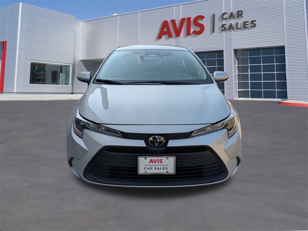 2024 Toyota Corolla LE photo 2