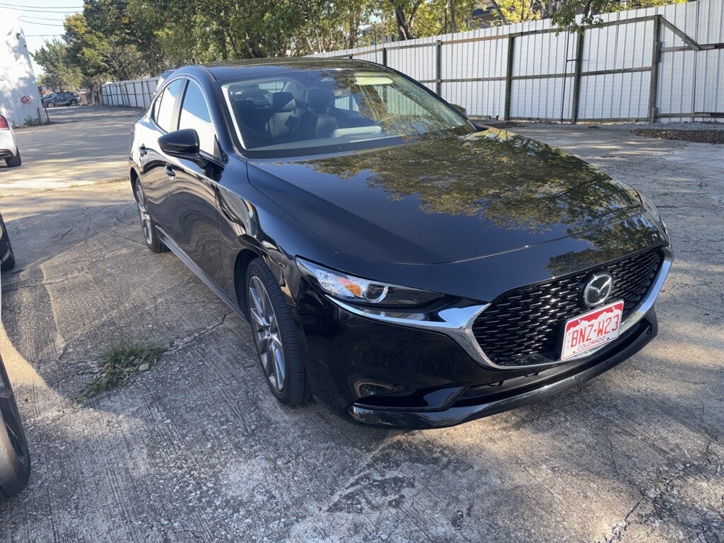 2025 Mazda Mazda3 2.5 s Preferred photo 3