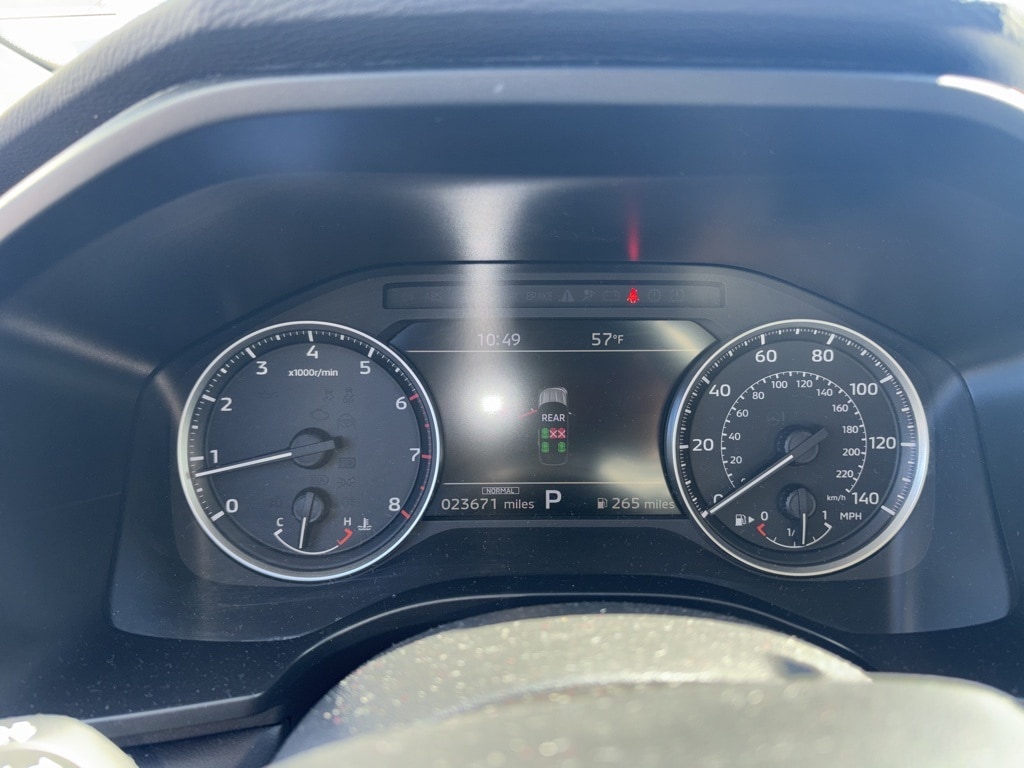 Thumbnail: 2025 Mitsubishi Outlander - 7