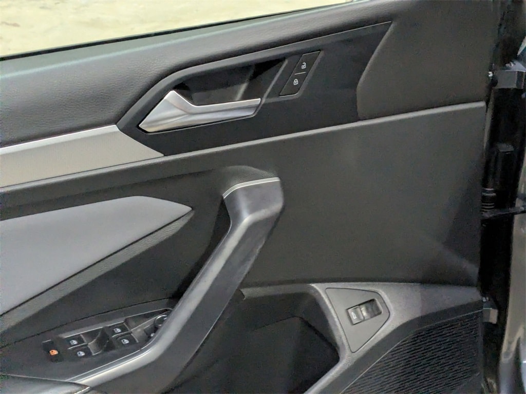 Thumbnail: 2025 Volkswagen Jetta - 13