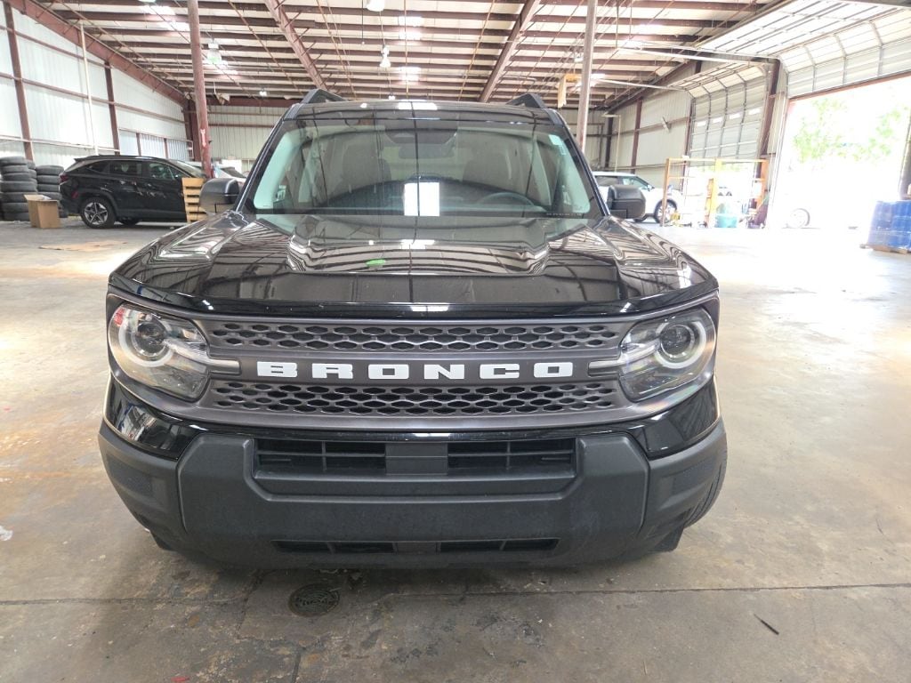 Thumbnail: 2025 Ford Bronco Sport - 7