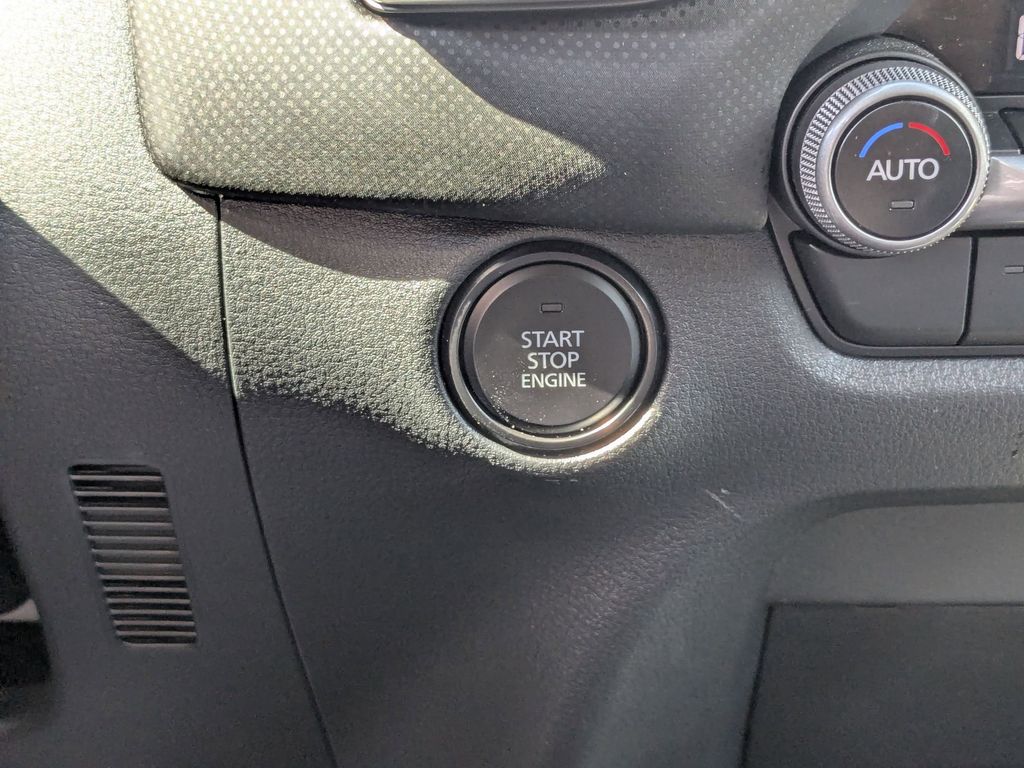 Thumbnail: 2025 Mazda CX-50 - 23