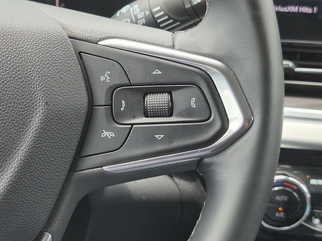 Thumbnail: 2025 Chevrolet Trax - 15