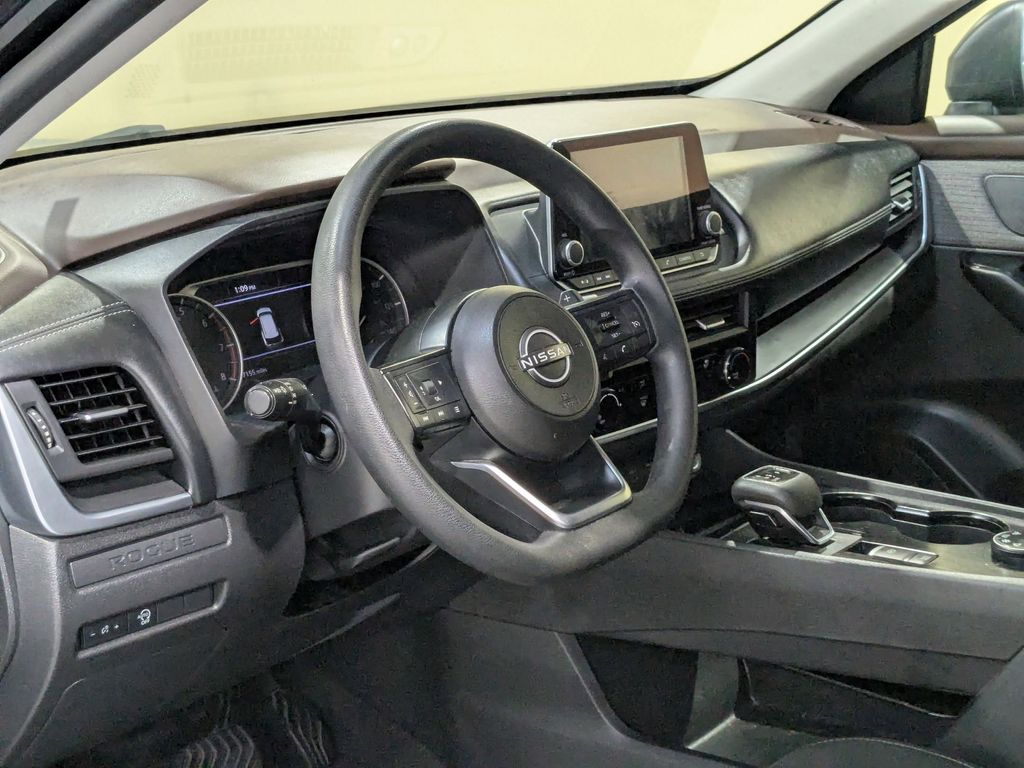 Thumbnail: 2023 Nissan Rogue - 14