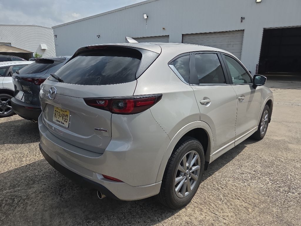 Thumbnail: 2025 Mazda CX-5 - 9