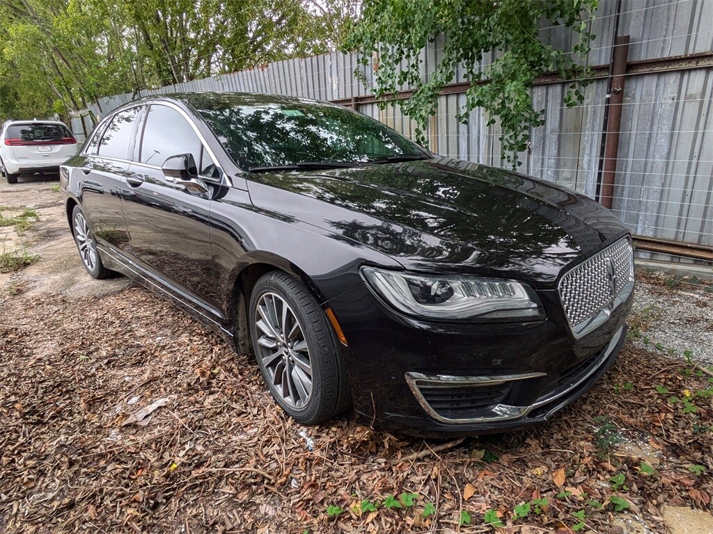Used 2020 Lincoln MKZ For Sale at AVIS Car Sales VIN 3LN6L5A93LR620532
