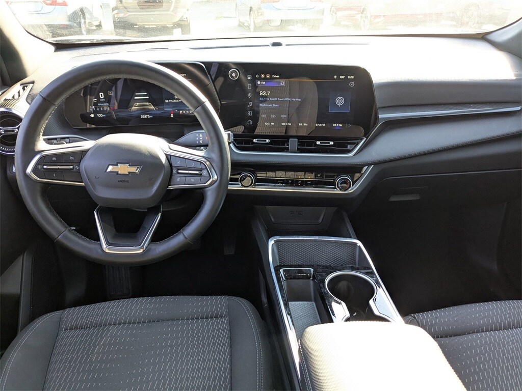 Thumbnail: 2025 Chevrolet Equinox - 8
