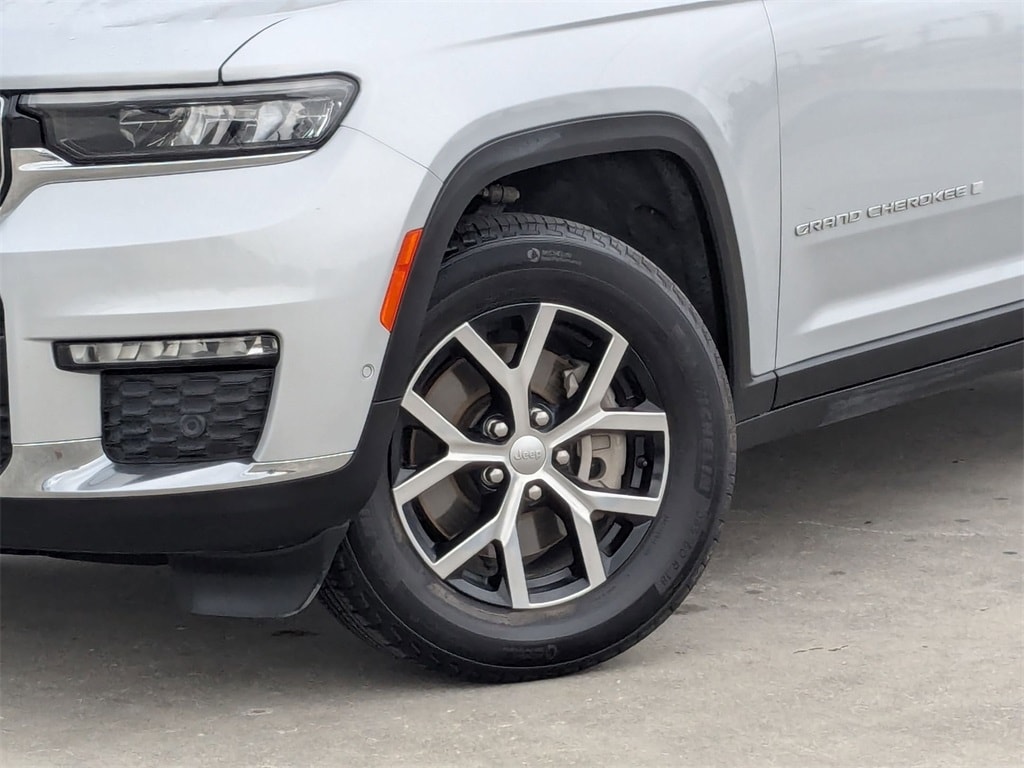 Thumbnail: 2024 Jeep Grand Cherokee L - 34