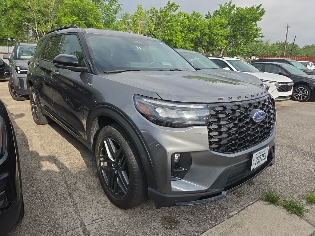 Thumbnail: 2025 Ford Explorer - 5