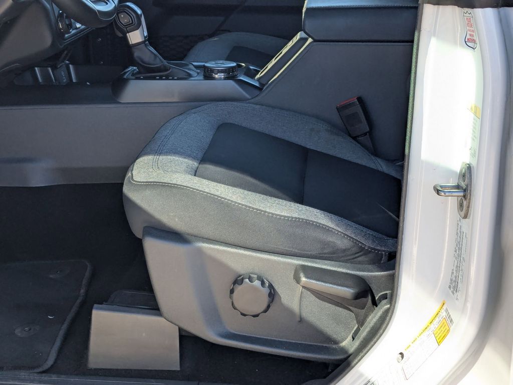 Thumbnail: 2025 Ford Bronco - 24