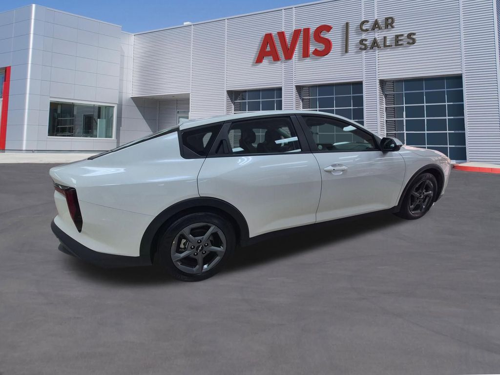 Thumbnail: 2025 Kia K4 - 5