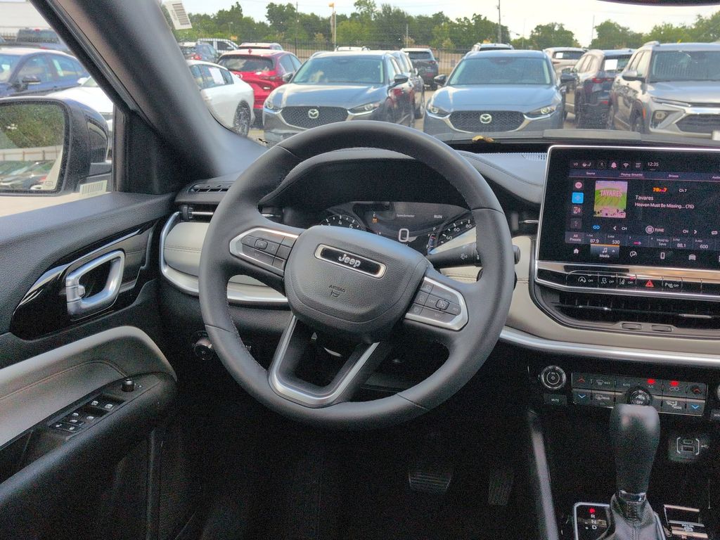Thumbnail: 2025 Jeep Compass - 22
