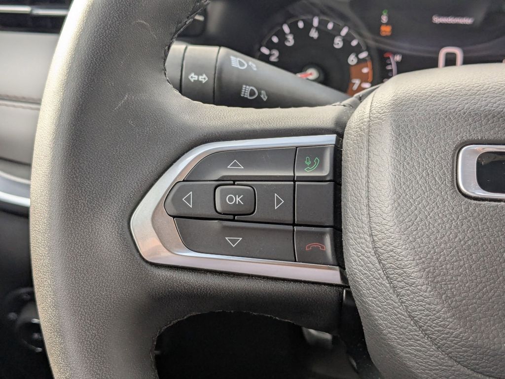 Thumbnail: 2025 Jeep Compass - 16