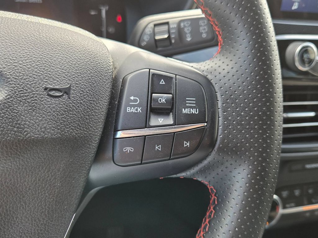 2025 Ford Escape ST-Line - Photo 21