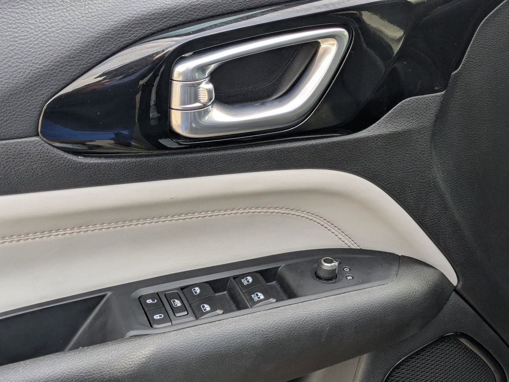 Thumbnail: 2025 Jeep Compass - 10