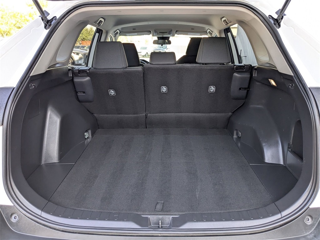 Thumbnail: 2025 Toyota RAV4 - 30