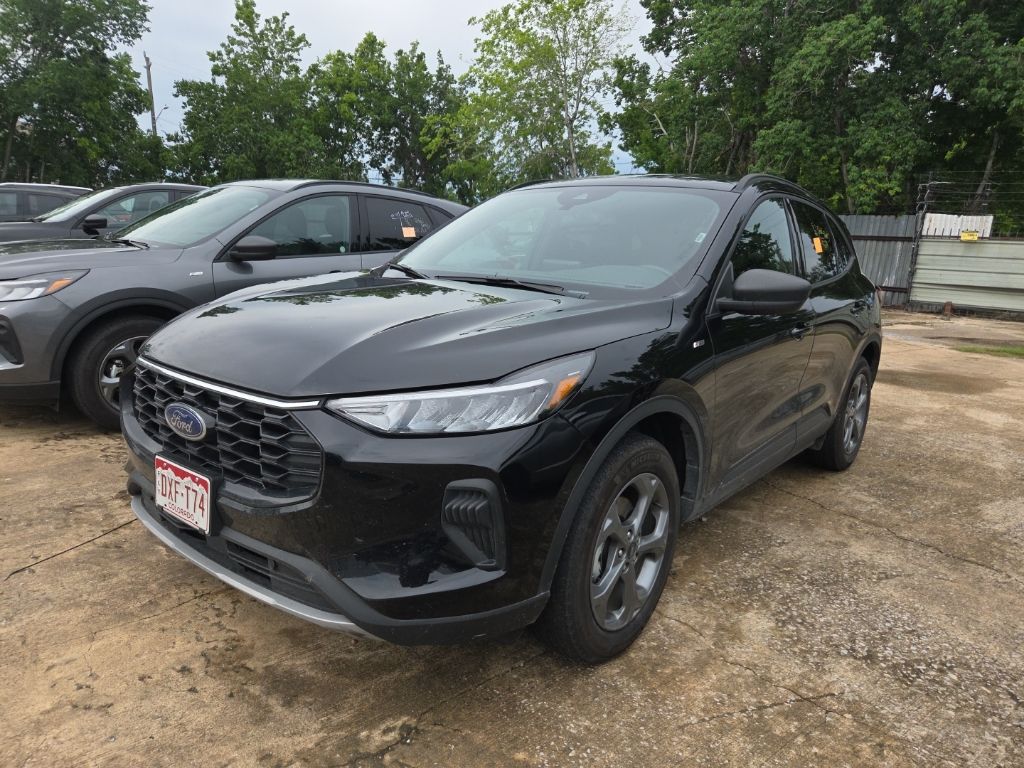 Thumbnail: 2025 Ford Escape - 1
