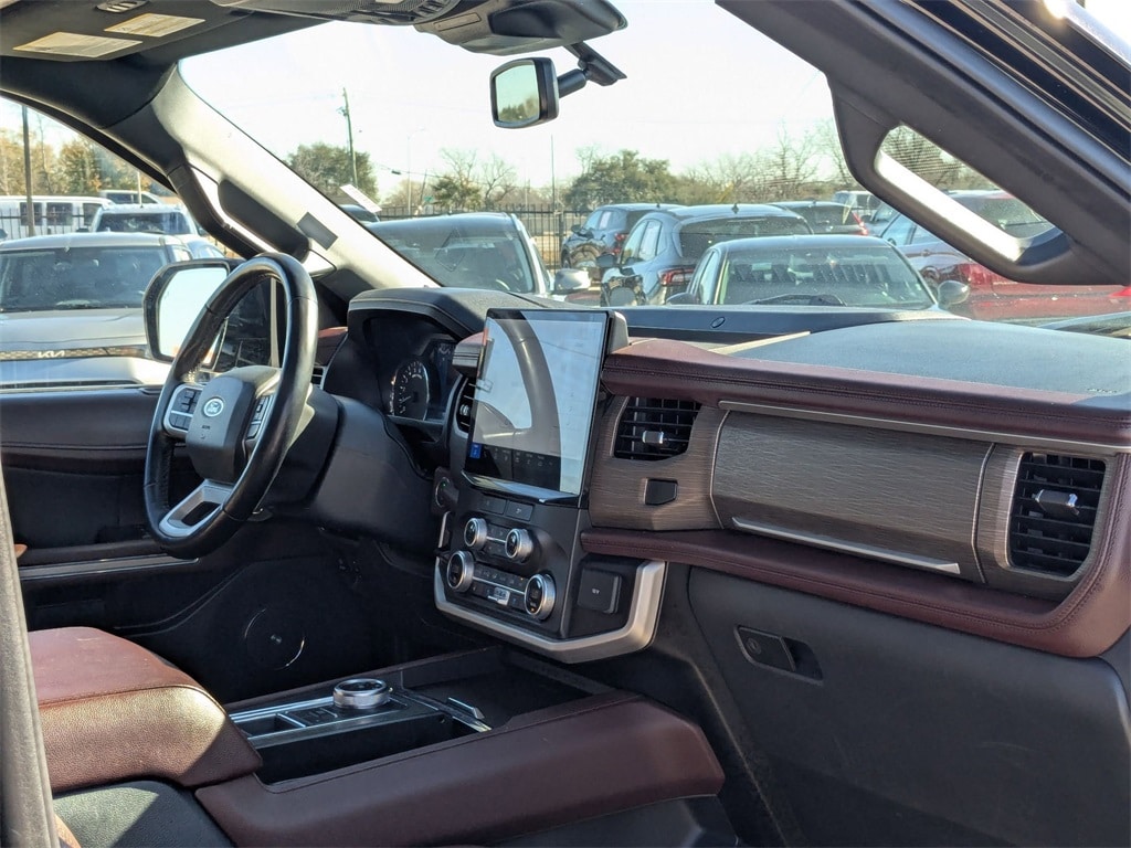 Thumbnail: 2024 Ford Expedition MAX - 32