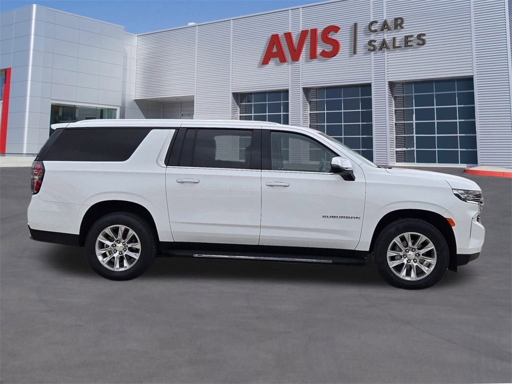 Thumbnail: 2023 Chevrolet Suburban - 5