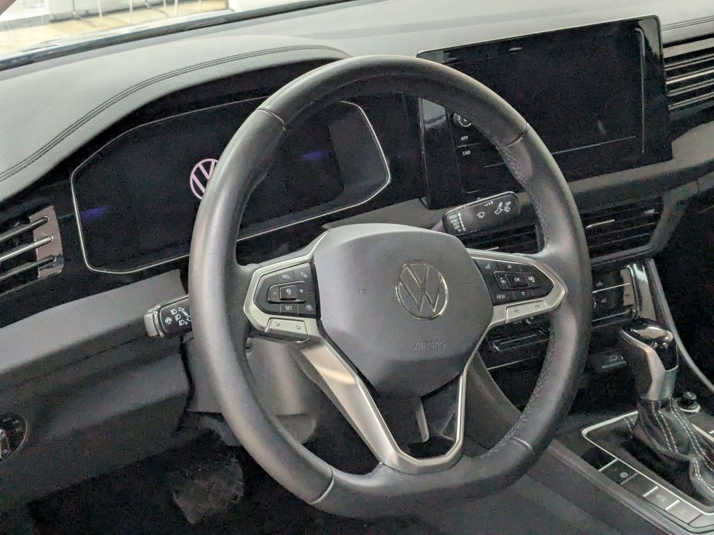 Thumbnail: 2025 Volkswagen Jetta - 15