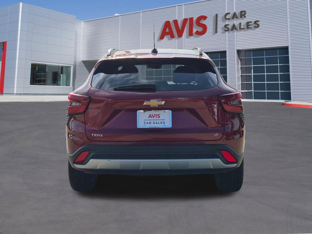 Thumbnail: 2025 Chevrolet Trax - 7